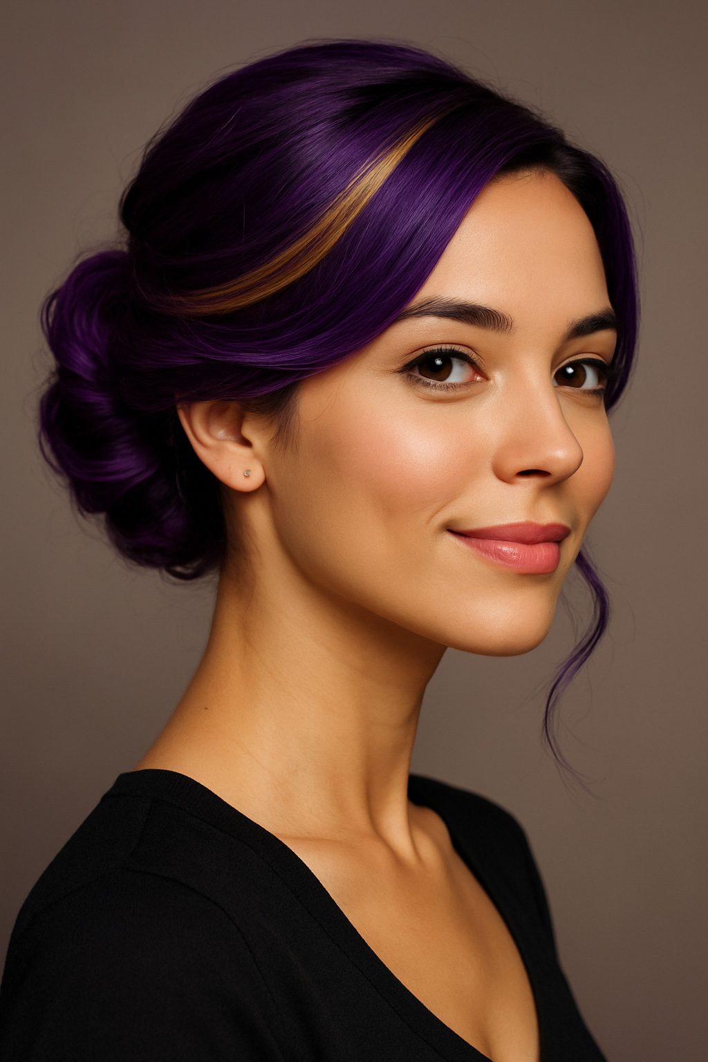 Betty Liora - portrait with purple hair and warm presence
